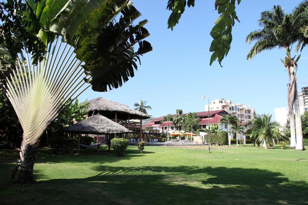 Hotel Puerto Ballesta Tonsupa Exterior foto